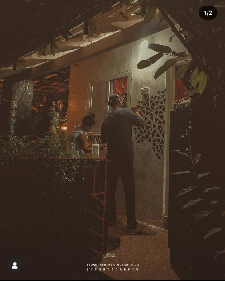 Hippie Hostel أنجونا المظهر الخارجي الصورة